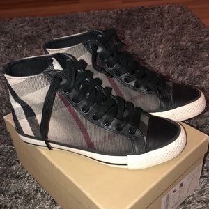 Burberry sneakers